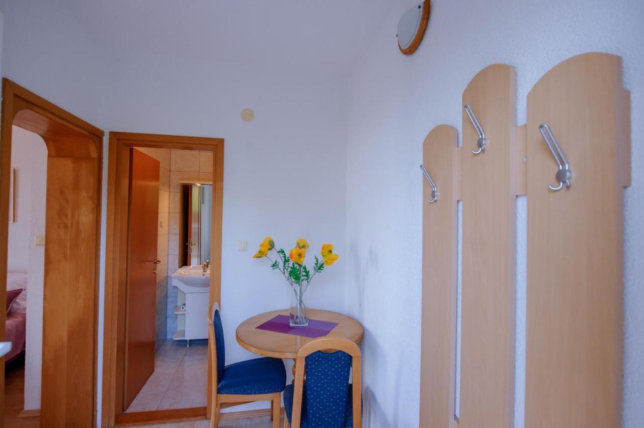 Pension Maric Rooms Brist Exterior foto